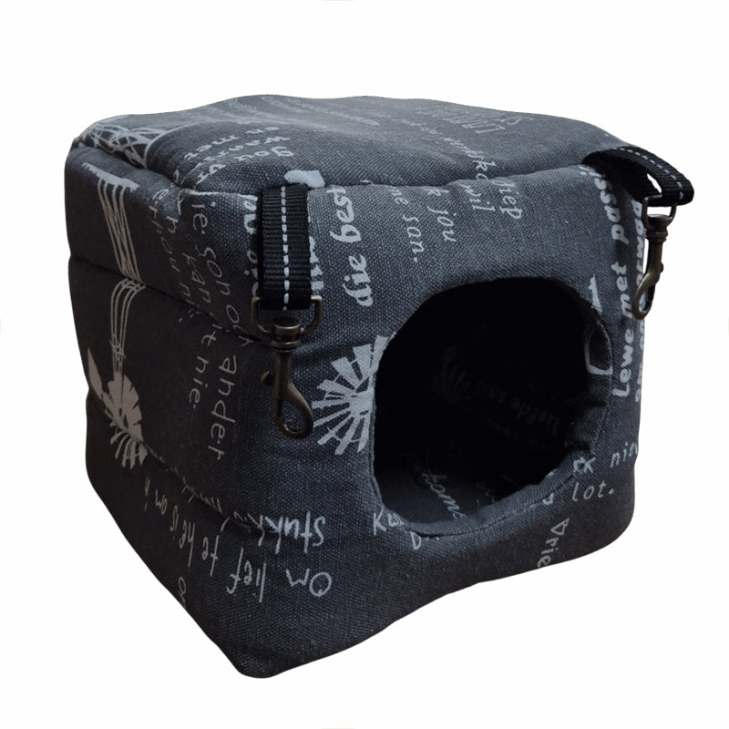 Akwa Small Pet Suspendable House 22x22x22cm